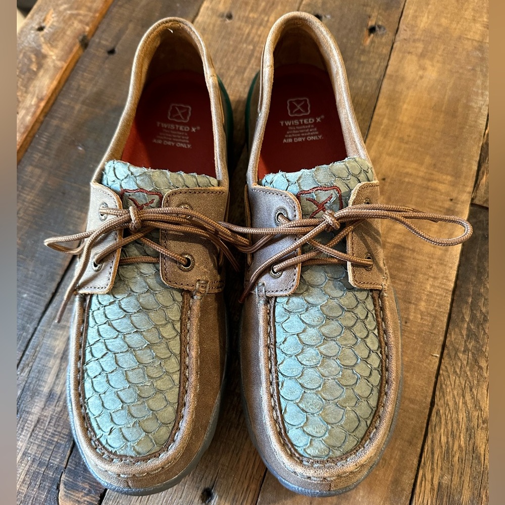 Lk new Womens 9 1/2 Twisted X Leather loafer slip on shoes brown green blue